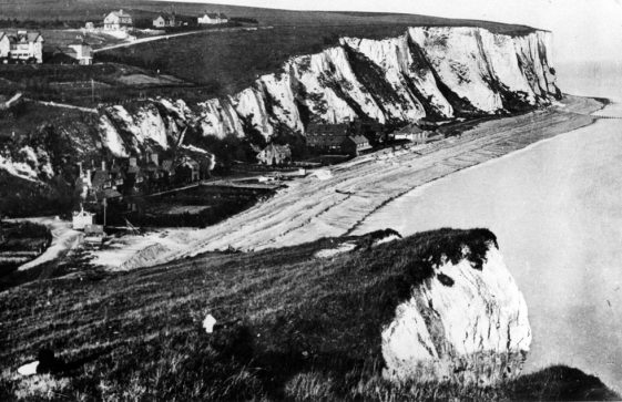 St Margaret's Bay from Ness Point. 1890s