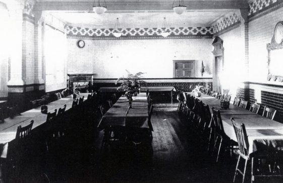 Dining room at Morley House c.1920