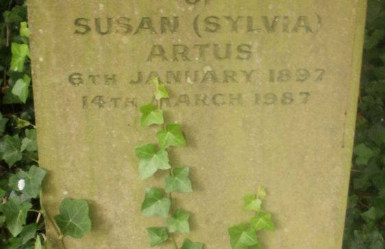 Gravestone of ARTUS Susan 1987