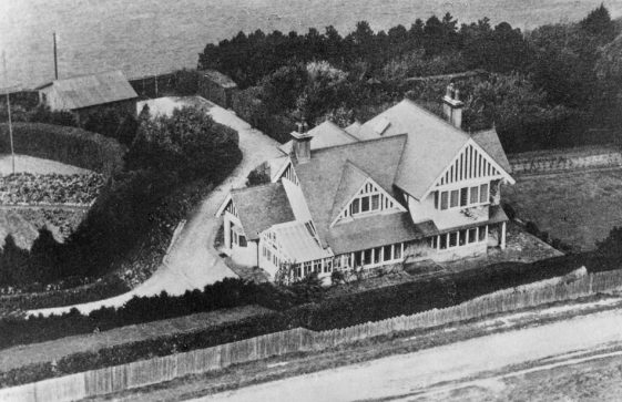 Aerial photograph of Southolme, Sea View Road