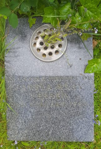 Gravestone of VERREN Pamela Mary 1985